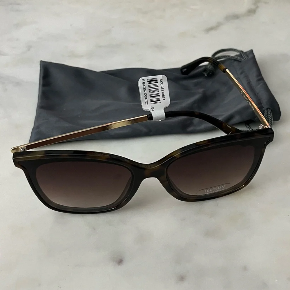 🆕 Loft dark tortoise brown and gold arm sunglasses with grey soft case